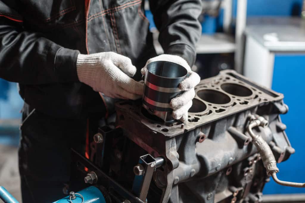 como fixar uma baixa compressão num cilindro