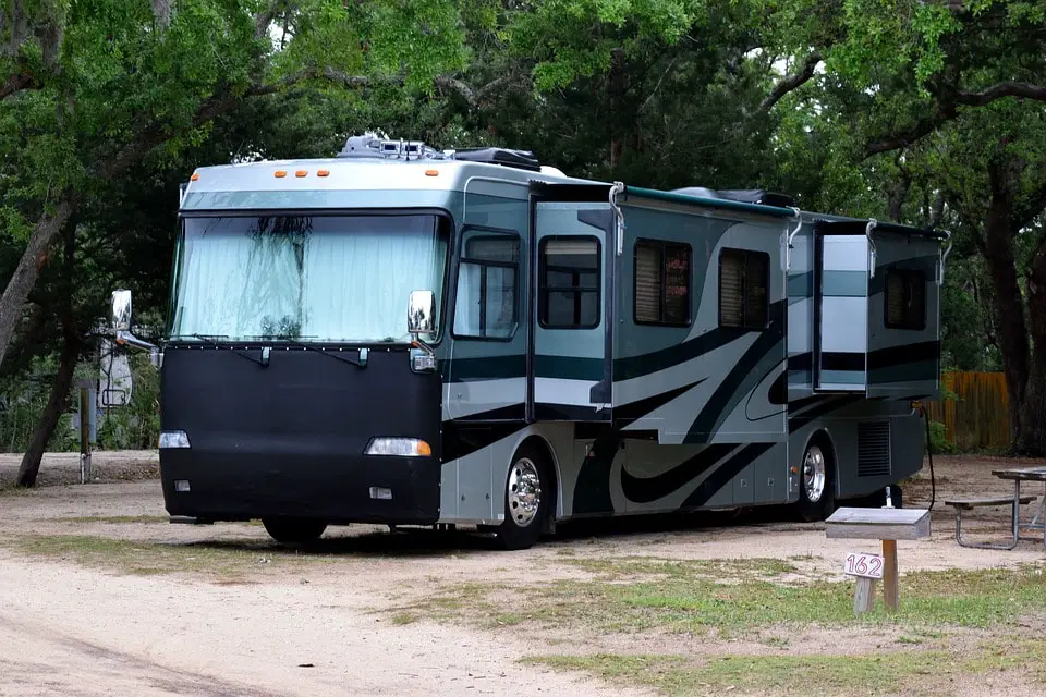 What Rv Brands To Avoid Read This Before Purchasing Your Next Motor Home